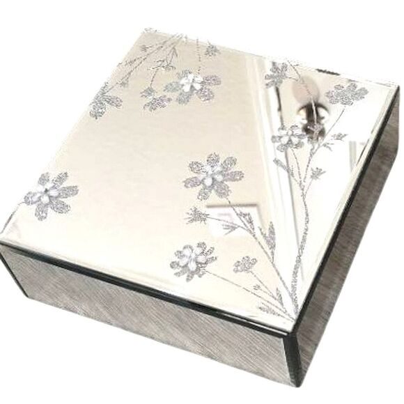 Heaton & Parke 3D Floral Embellished Mirrored Jewelry Box - Picture 3 of 8